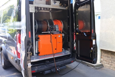 Leipzig_Kanalsanierung_Anlage_Dichtheitsprüfung Anlagenfahrzeug Leipzig-Kanalsanierung